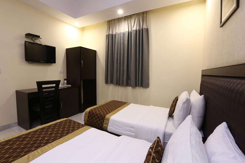 Hotel Kingston Park - Karol Bagh Delhi Exterior foto