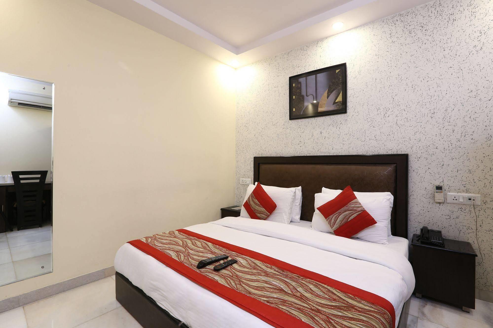 Hotel Kingston Park - Karol Bagh Delhi Exterior foto